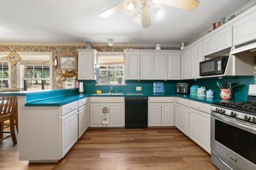 200 Blisard Rd, Webberville TX 78621-5018 exterior