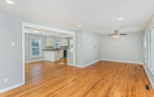 2809 Scruggs Park Dr, Fort Worth TX  76118-6617 exterior