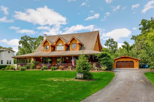 261 Wood St, Mokena, IL 60451-1151