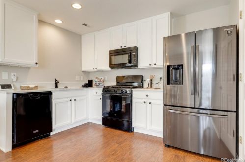 7846 Kittredge Cir, Englewood CO 80112-4643 exterior