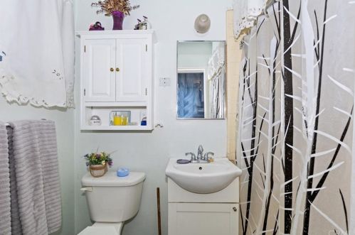 6667 Streeter Ave, Riverside CA  92504-2201 exterior