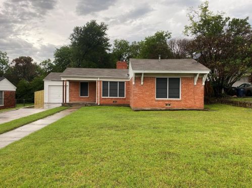 6420 Camp Bowie Blvd, Fort Worth TX  76116-5410 exterior