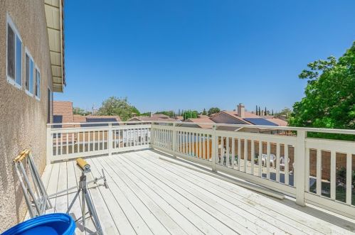 44124 Lotus Ct, Lancaster, CA 93536-6161