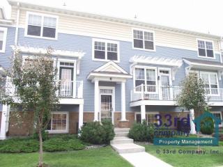 1691 Village Trl, Saint Paul MN  55109-5838 exterior