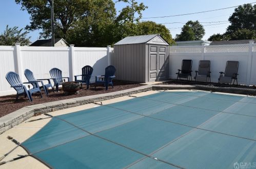 954 Mulberry St, Trenton NJ  08648-4524 exterior