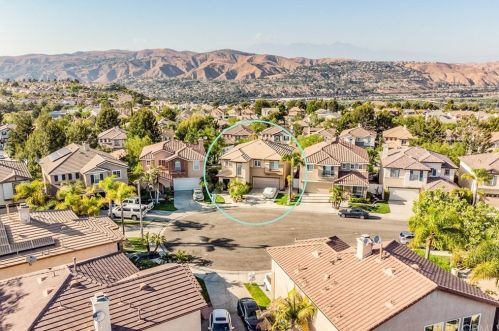 8735 Fallbrook Way, Anaheim CA  92808-3600 exterior