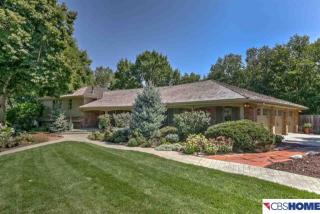205 216th Cir, Omaha, NE 68022-1823