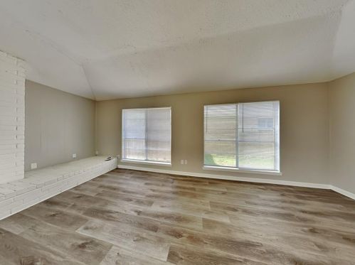 6826 Blue Ridge Dr, Richmond TX  77469-5837 exterior