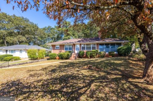 2007 Montrose Dr, Atlanta, GA 30344-2350