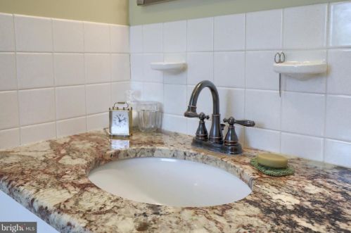 1631 Sunset Ave, Lancaster PA  17601-4355 exterior