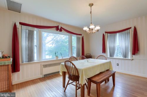 2184 Rdg Dr, Lancaster PA  17603-6150 exterior