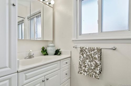 15163 Bethany Pl, Denver CO  80014-3804 exterior