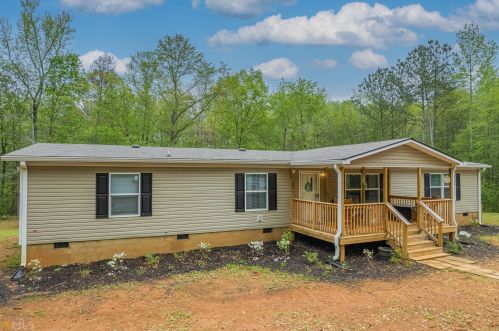 754 Planter Gunnell Rd, Hull, GA 30646-2105