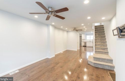 2504 28th St, Philadelphia, PA 19145-4003