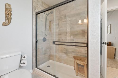 430 Stutsman Rd, Ukiah CA  95482-9553 exterior