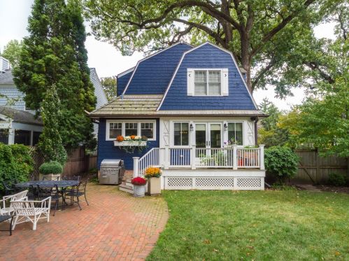 491 Elder Ln, Northfield, IL 60093-4249
