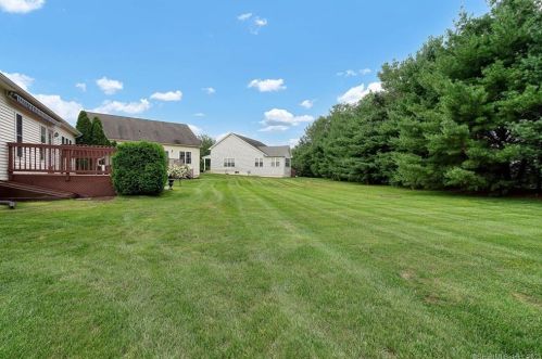 14 Grand Blvd, Ellington CT  06029-3894 exterior