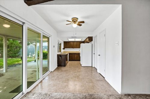 2110 Bordeaux Dr, Carrollton TX 75007-5501 exterior