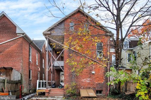 205 High St, Hanover PA  17331-2911 exterior