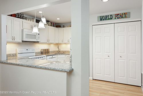 65 Lexington Ct, Tinton Falls NJ  07701-5466 exterior