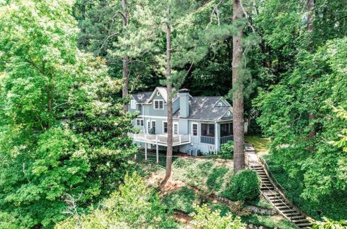 199 Avery Dr, Atlanta, GA 30309-2700
