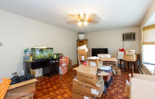 4107 Applewood Ln, Matteson, IL 60443-1902