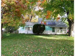 5402 Florita Dr, Toledo, OH 43615-3616