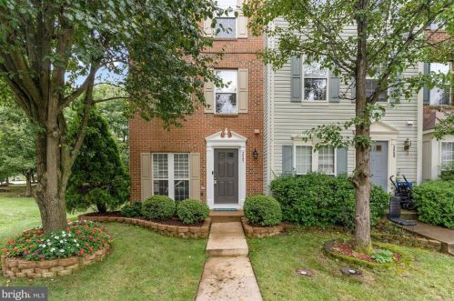 2067 Stargrass Ct, Woodbridge, VA 22192-2959
