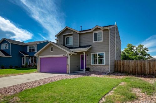 4877 Duluth Ct, Denver CO  80239-6437 exterior