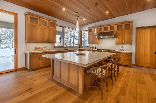 705 John Mckinney, Truckee CA  96161-5190 exterior