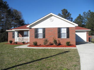 2818 Stoker Ct, Hephzibah, GA 30815-5671