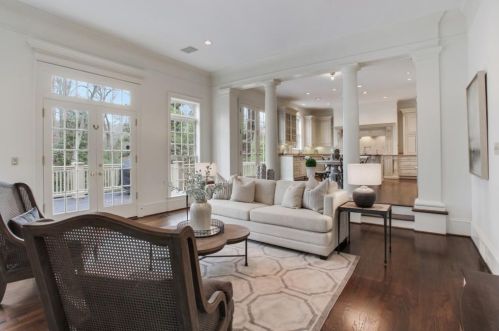 2938 Habersham Way, Atlanta GA  30305-2800 exterior