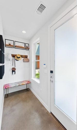 3112 Aldwyche Dr, Austin TX  78704 exterior