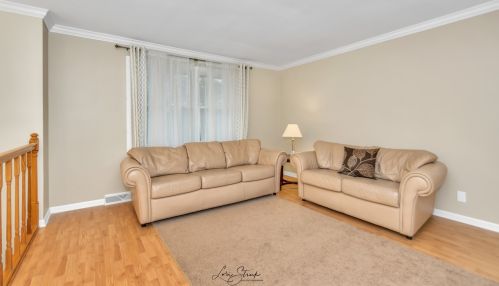 1626 Carlton Ct, Mokena, IL 60451-2536