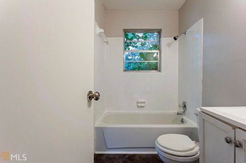 5235 Brittany Trl, Atlanta GA  30349-3433 exterior