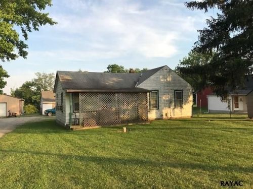 724 Canal Rd, York, PA 17315-4815