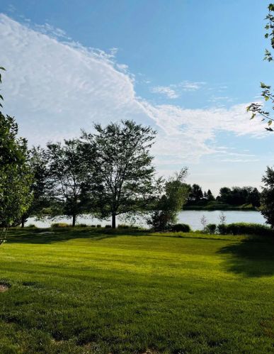 1403 Lighthouse Ln, Pingree Grove IL  60140-2076 exterior