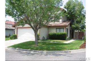 218 Cerritos St, Rialto, CA 92376-3442