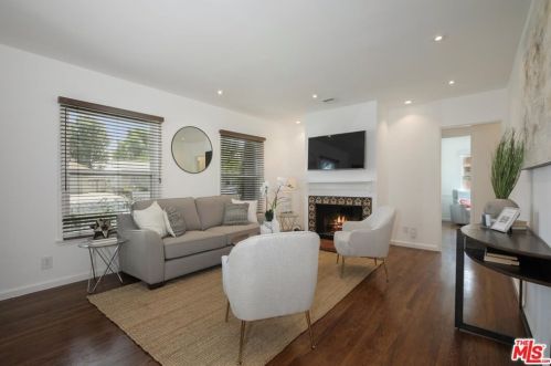 6623 Ruffner Ave, Van Nuys, CA 91406-5640