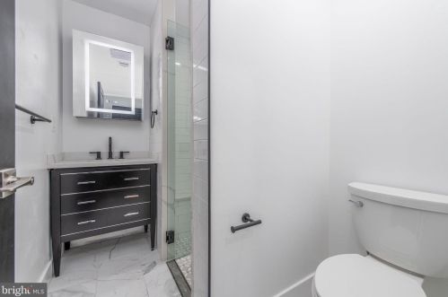 1165 12 St, Philadelphia PA 19148-1002 exterior