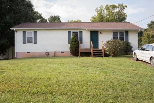 167 Sparta Ave, Doyle, TN 38559-1219