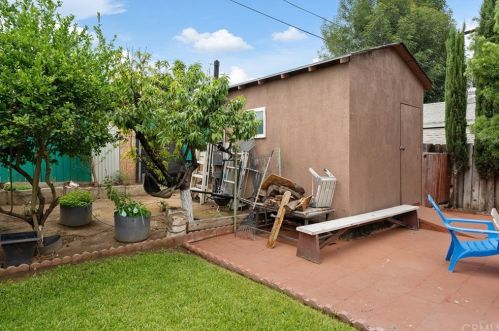 10462 Hole Ave, Riverside CA  92505-1620 exterior