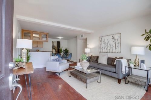 12750 Laurel St, Lakeside, CA 92040-2131