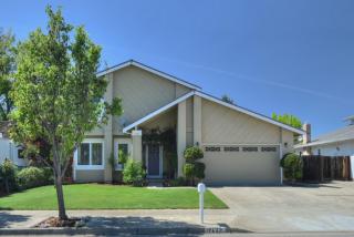 7431 Filice Dr, Gilroy, CA 95020-5503