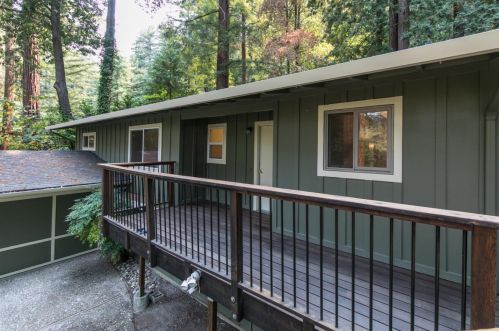 175 Rollingwood Dr, Big Basin, CA 95006-9527