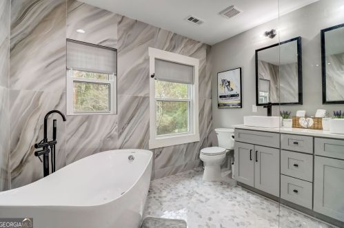 740 Moores Mill Rd, Atlanta GA  30327-1561 exterior