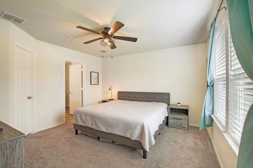 6112 Misty Breeze Dr, Fort Worth TX  76179-5343 exterior