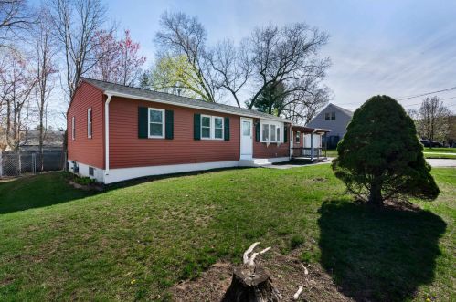 31 June St, Nashua, NH 03060-5346