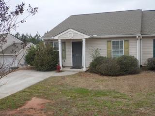 219 Tamarack Dr, Seneca SC  29678-3701 exterior