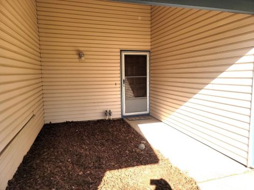 8325 Elgin Ct, Citrus Heights, CA 95610-2709